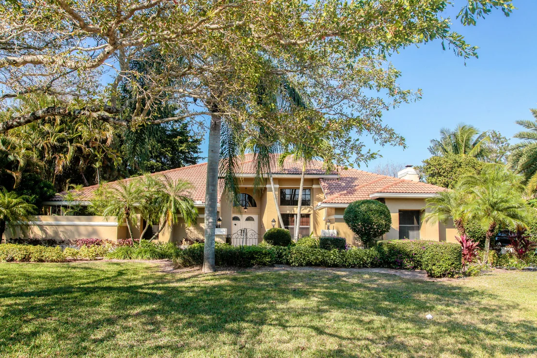 Photo of 7407 Dover Lane