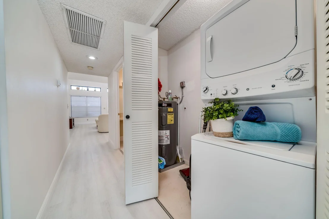 Photo of Unit B at 14151 Nesting Way