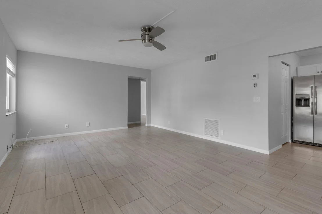 Photo of Unit C1 at 331 Pine Ridge Circle