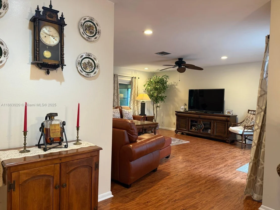 Photo of 6779 Kramer Lane