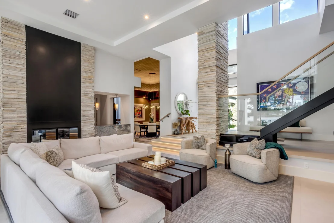 Photo of 1080 Lake Drive
