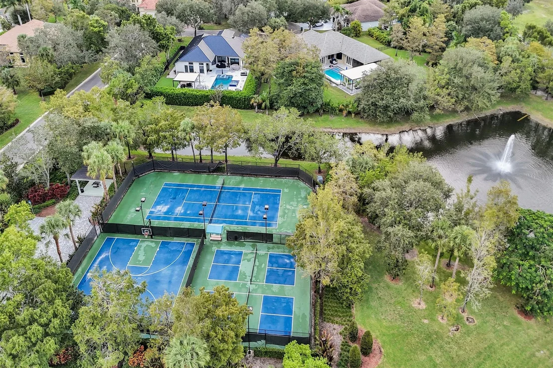 Photo of 6454 NW 93rd Drive