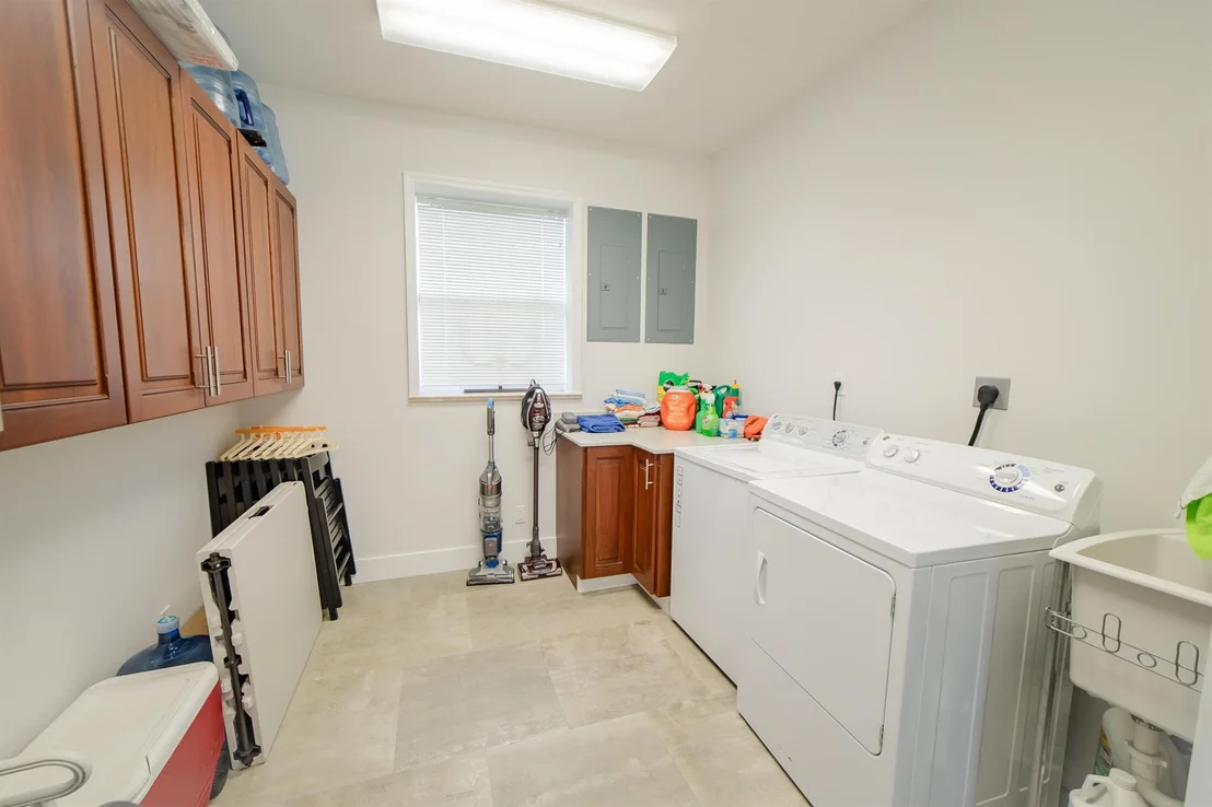 Photo of 4010 SE 50th Avenue