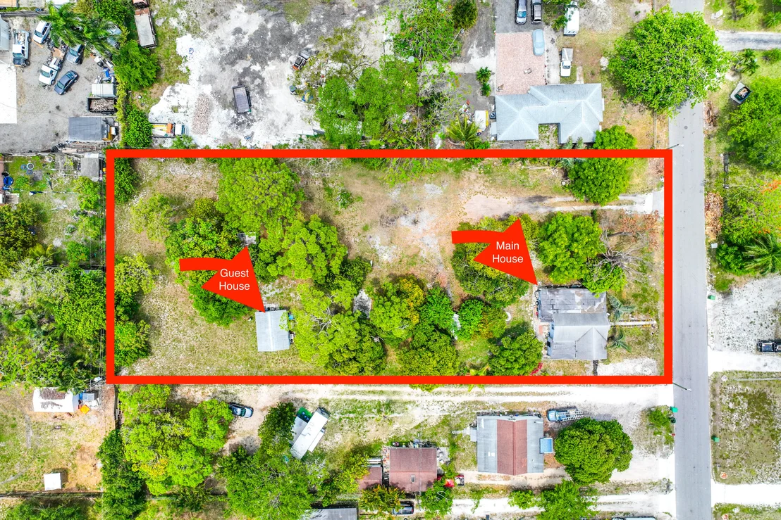 Photo of 3815 Gulfstream Road