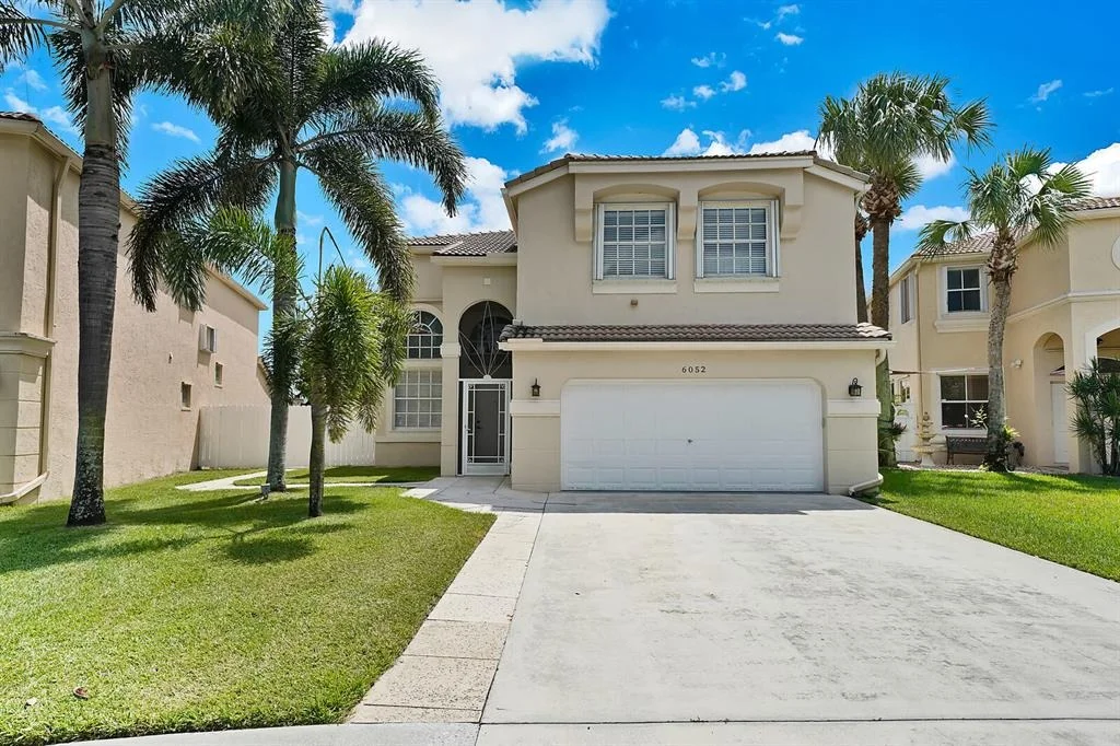 Photo of 6052 Oak Bluff Way