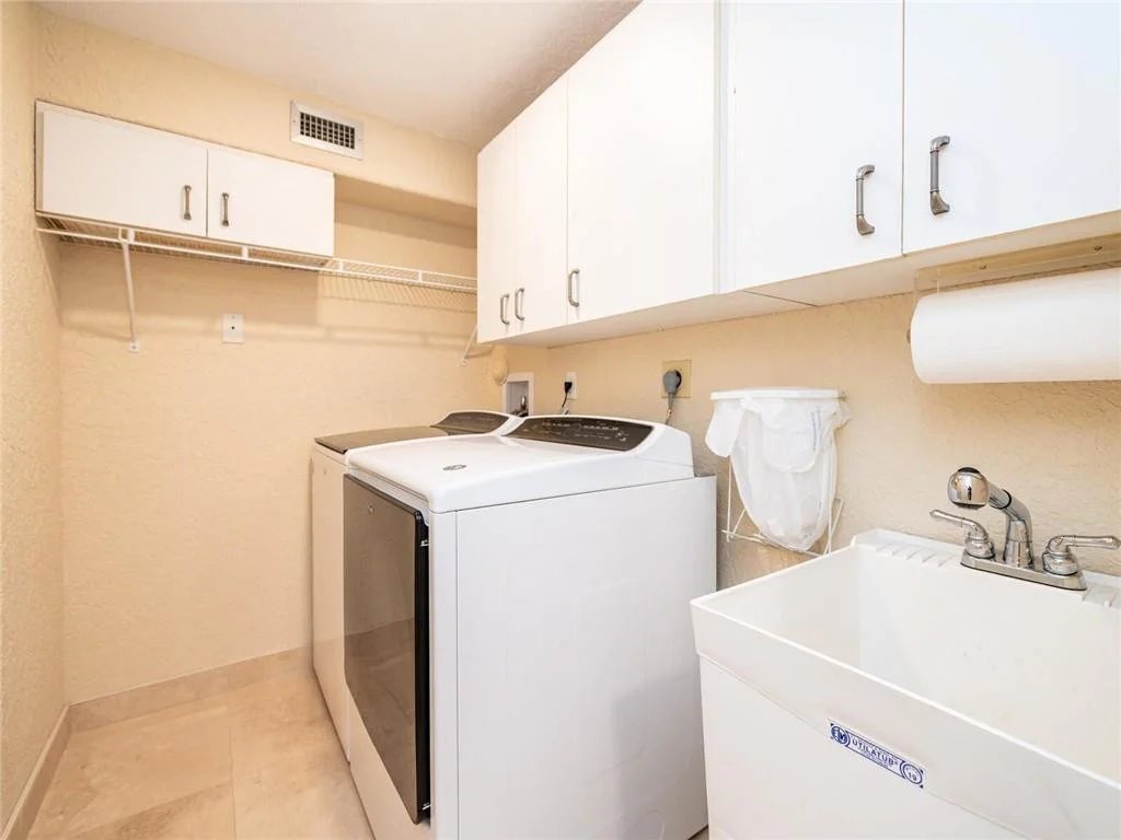 Photo of 1080 Capistrano