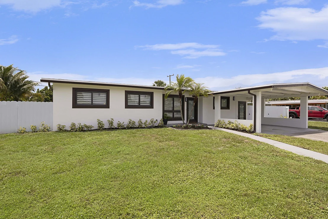 Photo of 421 FONTANA Drive