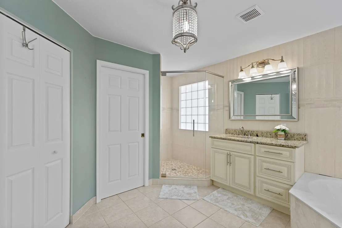 Photo of 6562 Adriatic Way