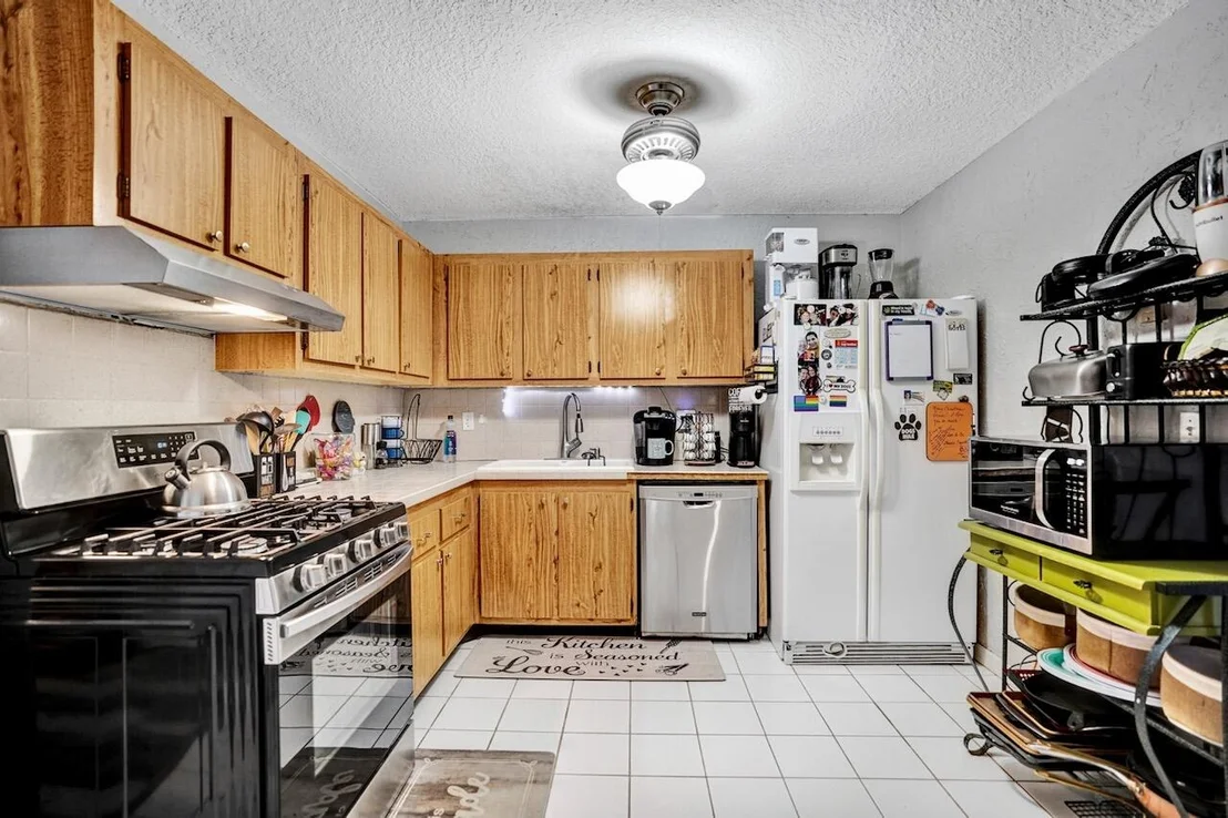 Photo of 4677 Poseidon Place