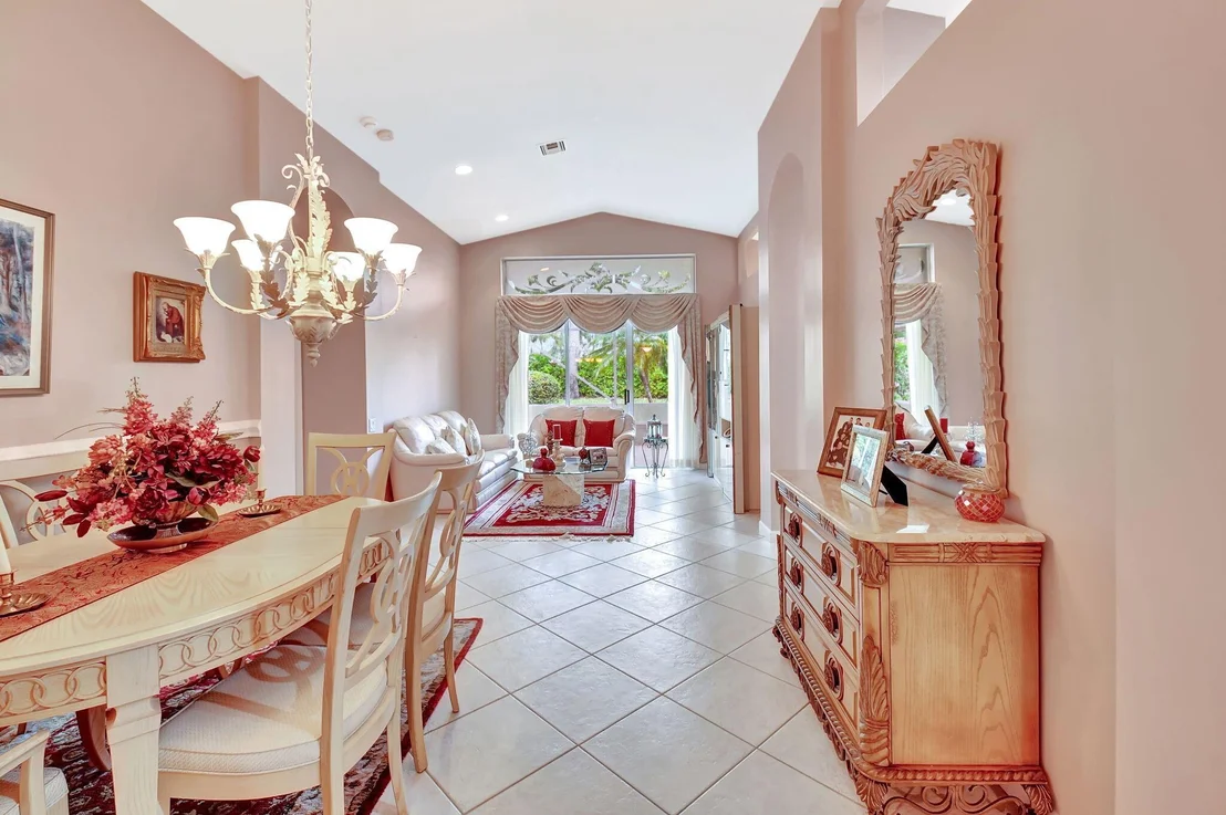 Photo of 5145 Glenville Drive
