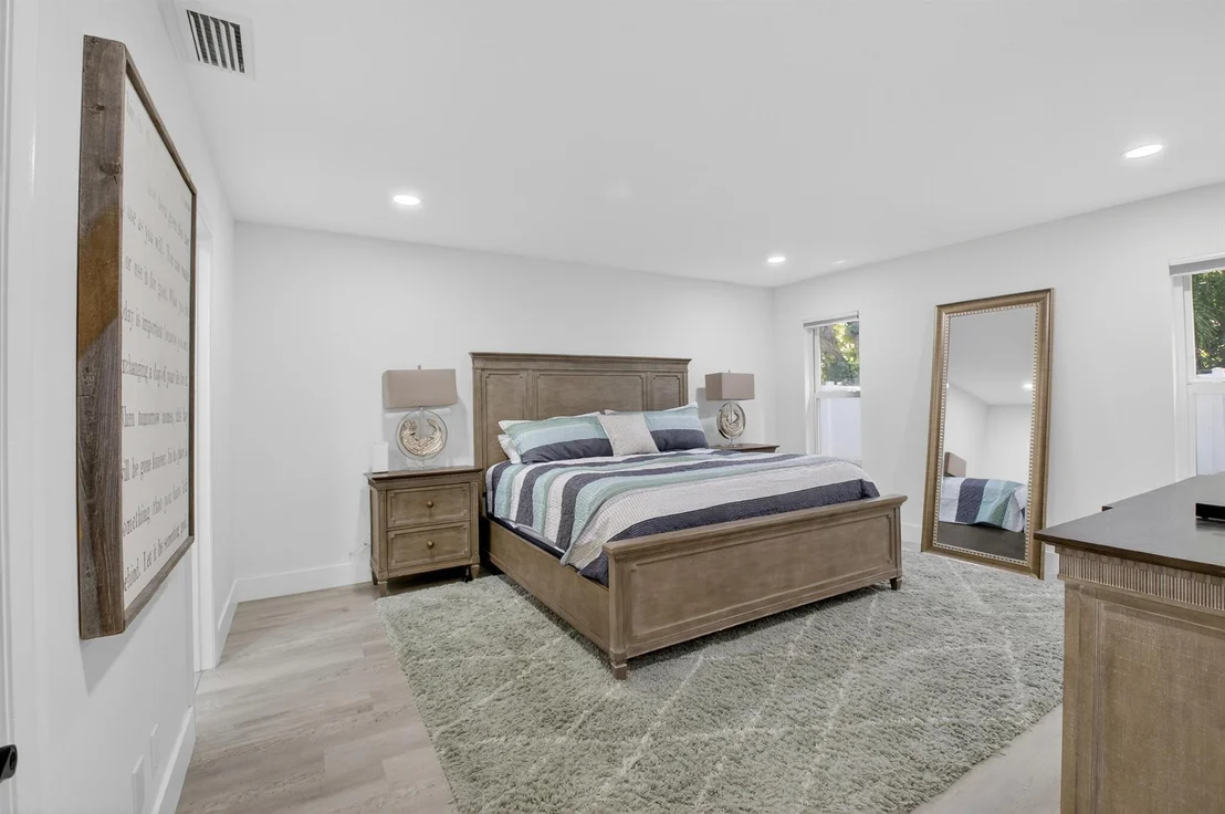 Photo of 9156 Pine Springs Drive