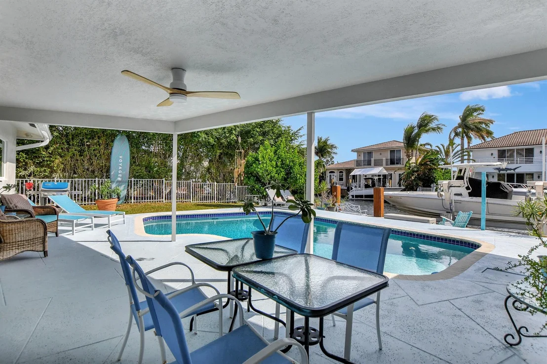 Photo of 808 Berkeley Street