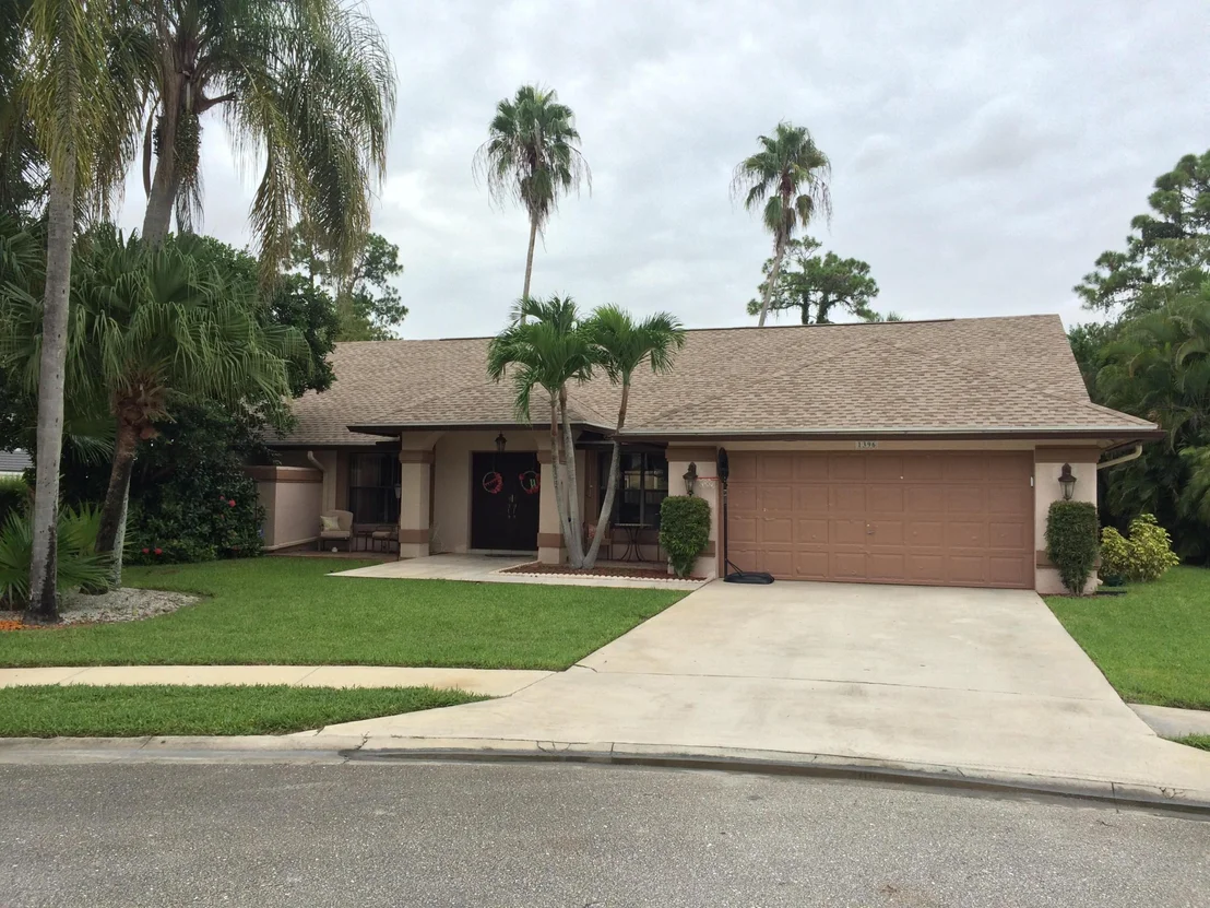 Photo of 1396 Brampton Cove