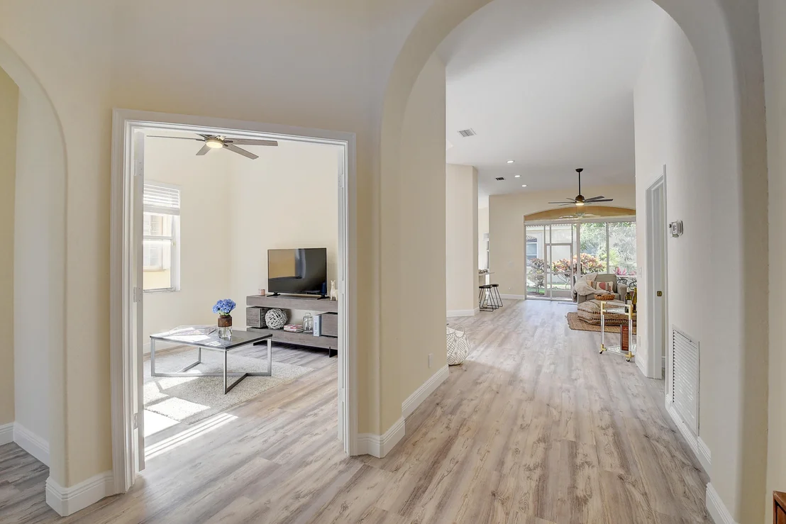 Photo of 7116 Demedici Circle