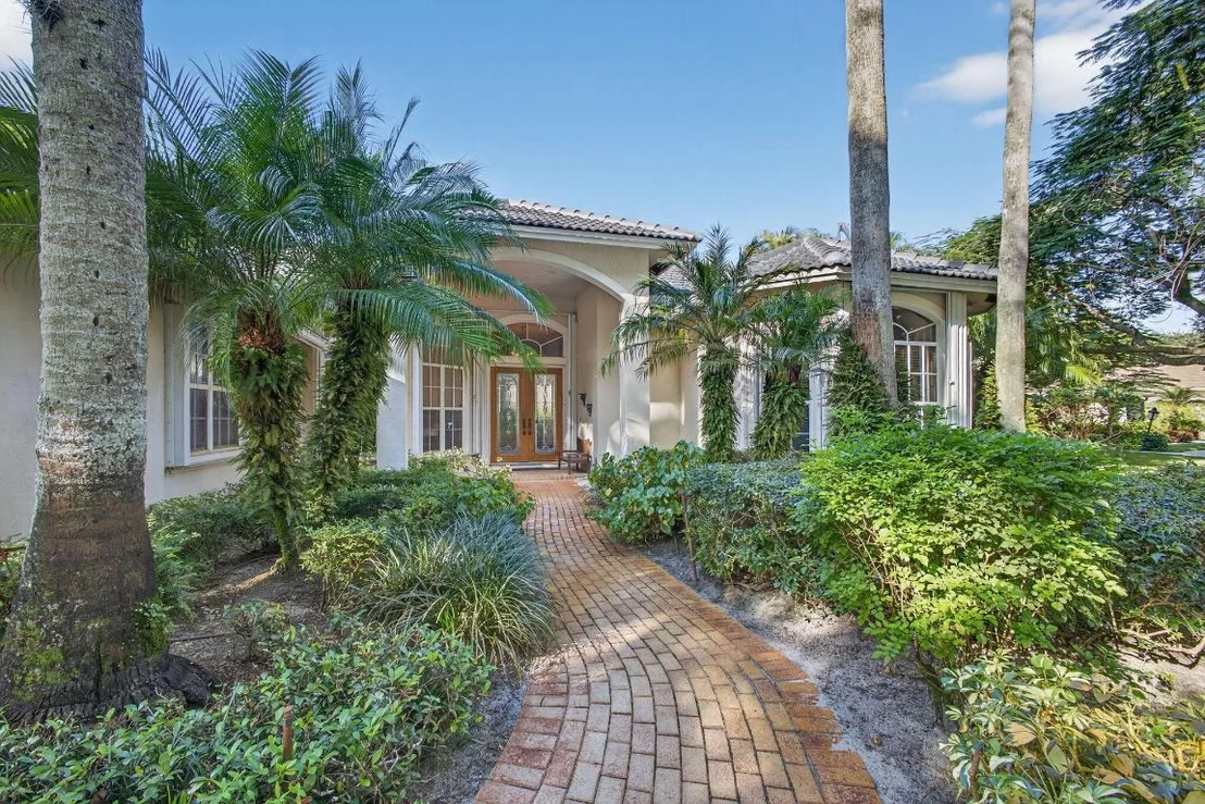 Photo of 9923 SE Oak Tree Terrace