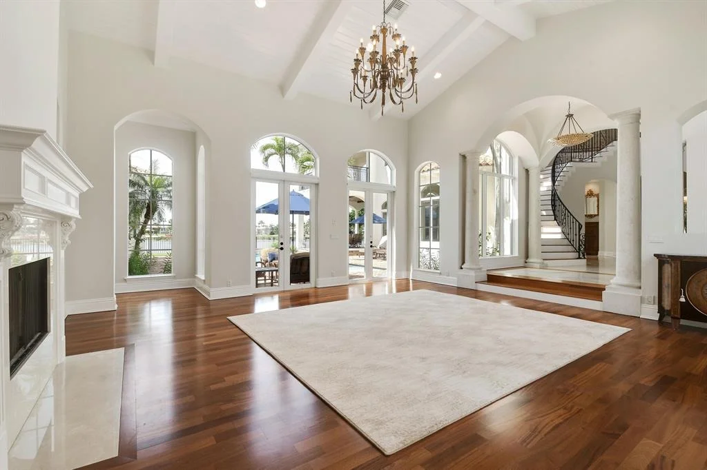 Photo of 652 Hermitage Circle