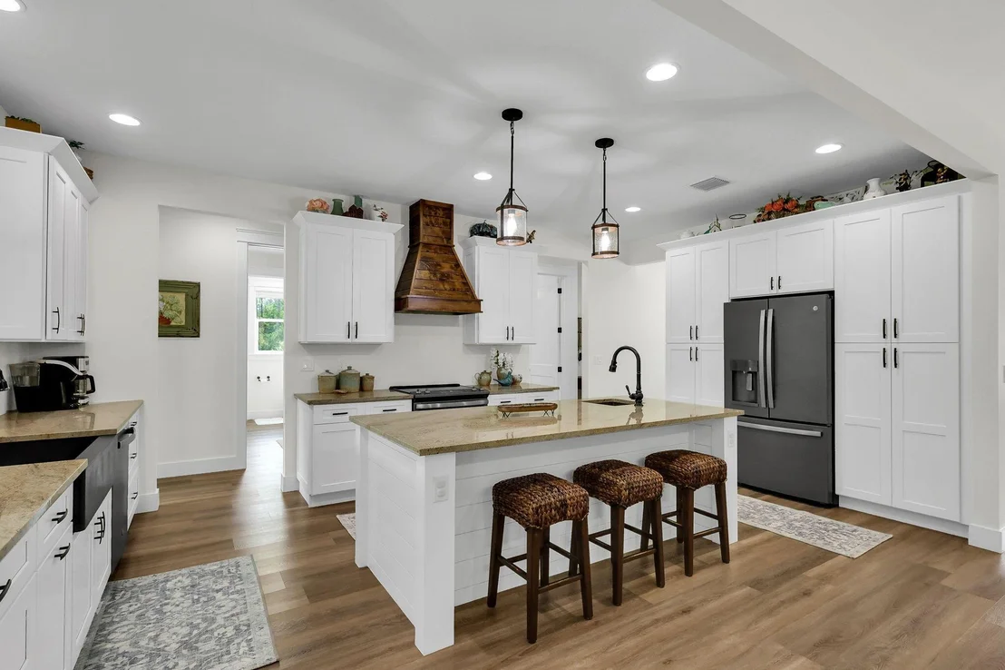 Photo of 10610 Pine Needle Drive