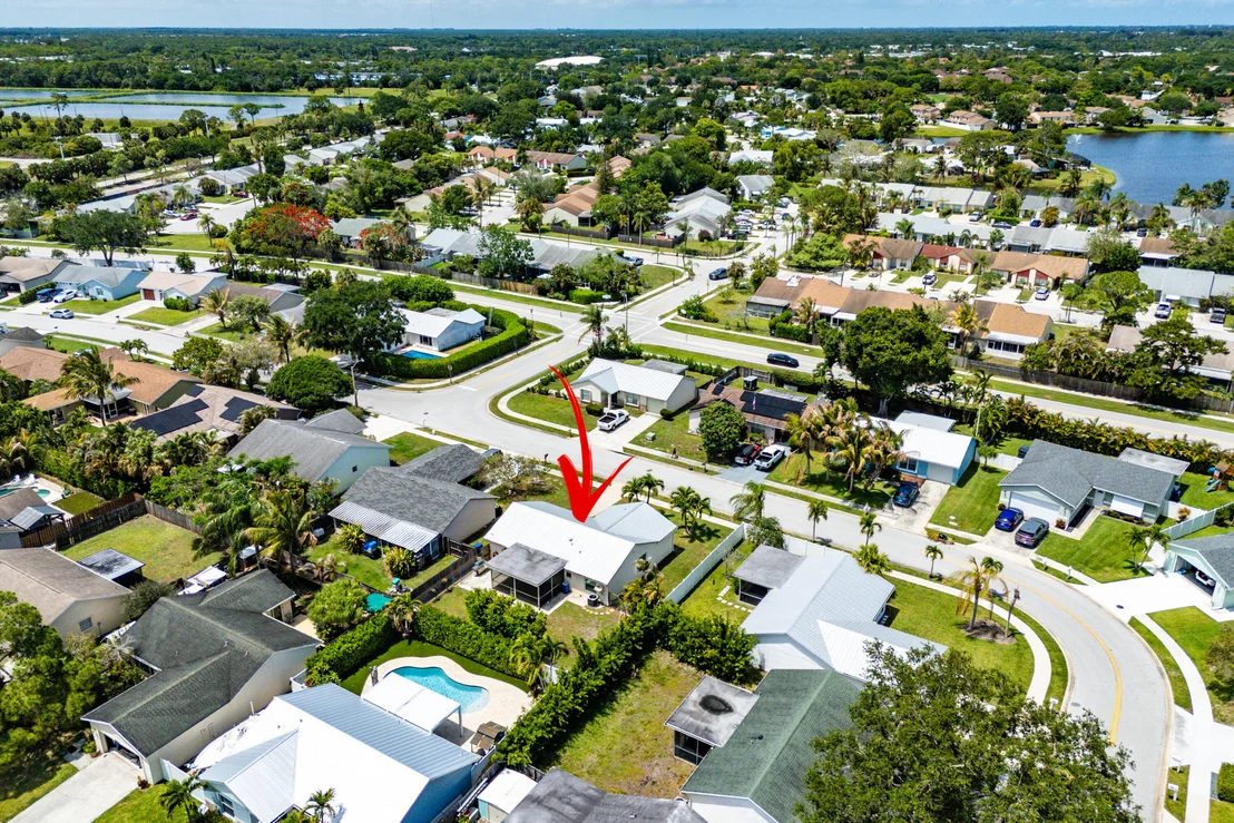 Photo of 105 Banyan Circle
