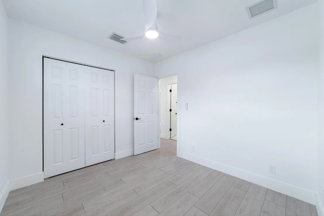Photo of 6335 Southgate Boulevard