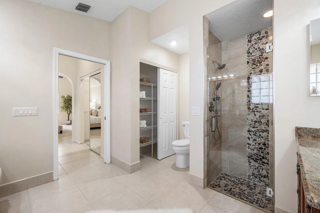 Photo of 6600 Sherbrook Drive