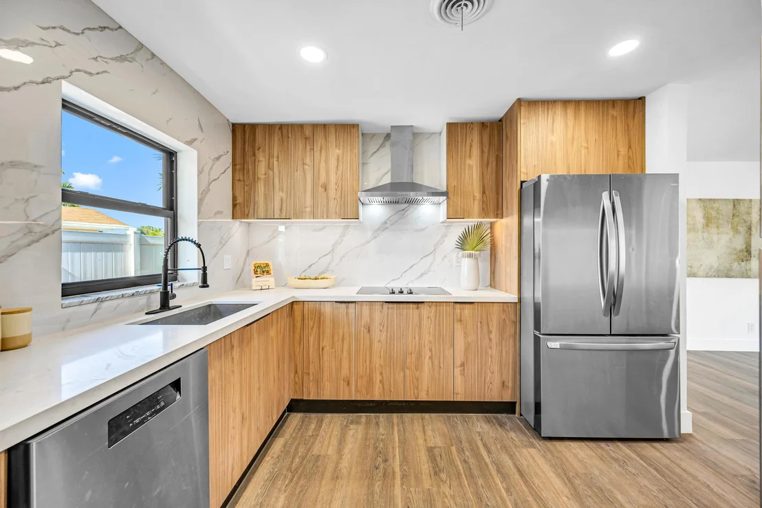 Photo of 1120 SE 9th Avenue