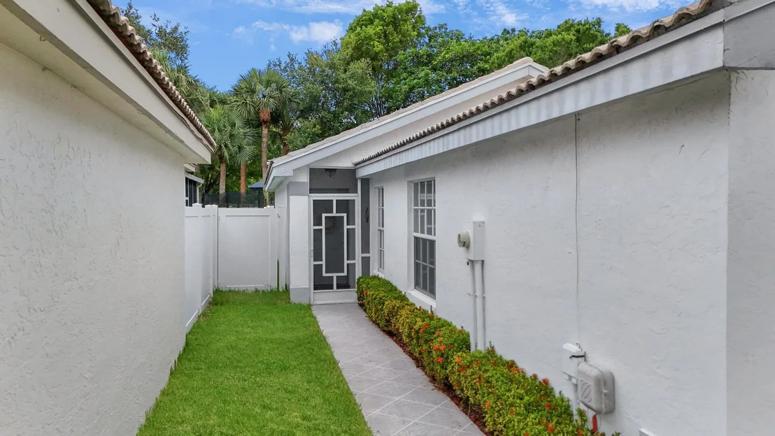 Photo of 8085 Tortuga Lane