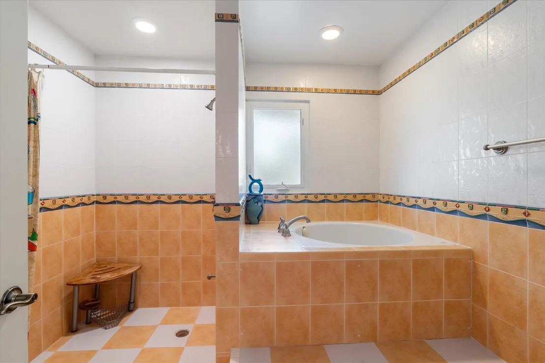 Photo of 710 Marble Way