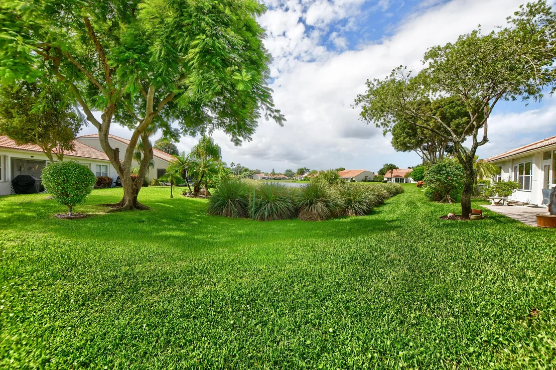Photo of 6092 Caladium Road
