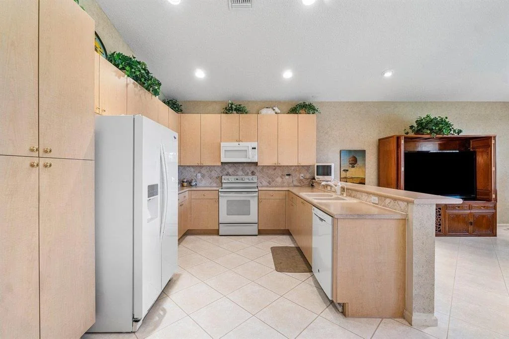 Photo of 6913 Molakai Circle
