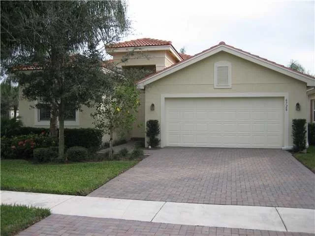 Photo of 6728 Shamrock Trail