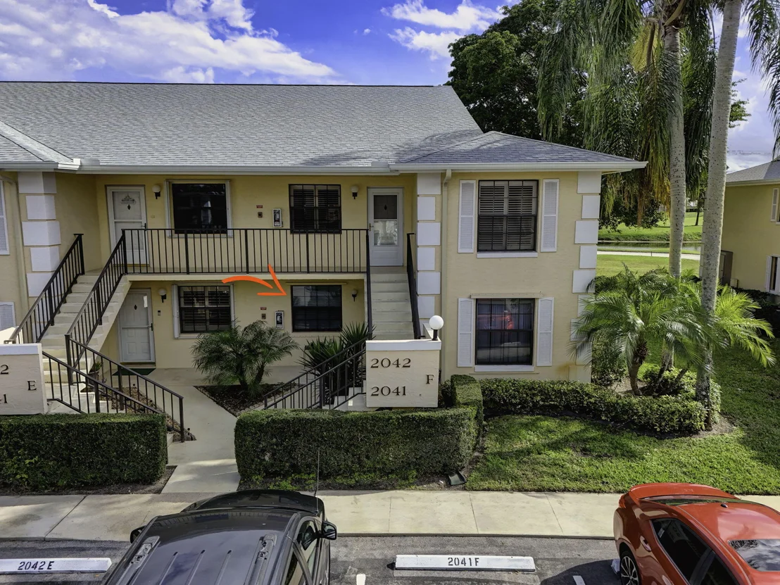 Photo of Unit F at 2041 Keystone Drive