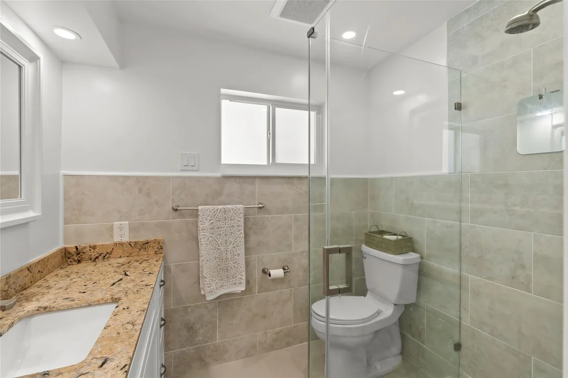 Photo of 441 SE 8th Avenue