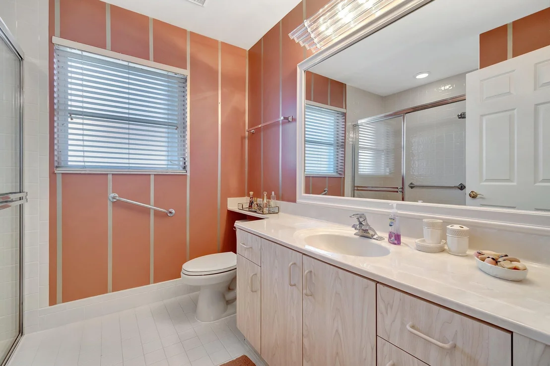 Photo of 10901 Royal Caribbean Circle