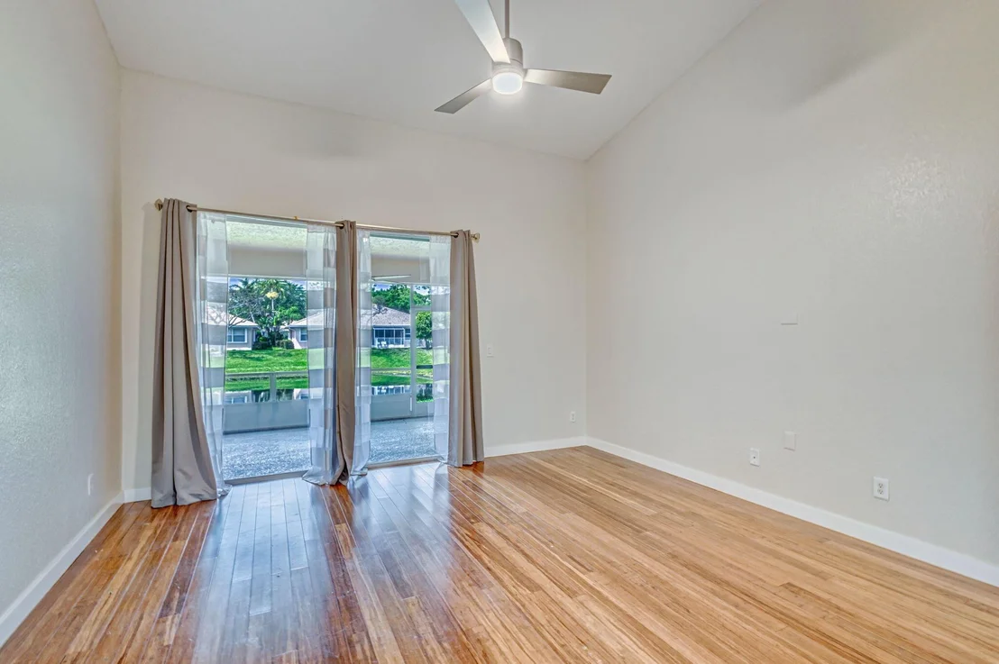 Photo of 386 Coral Trace Lane