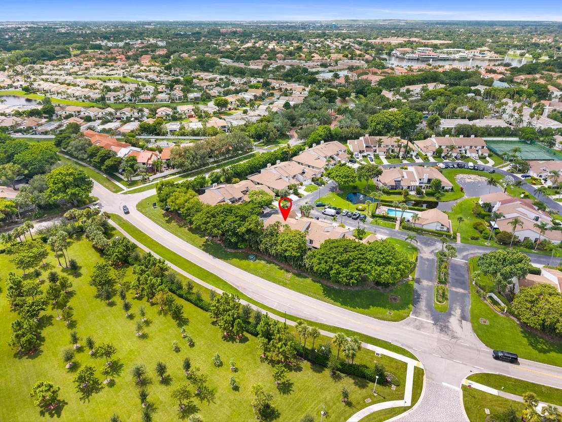 Photo of 6660 CANARY PALM Circle