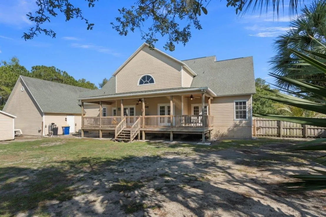 Photo of 405 SE Salerno Road