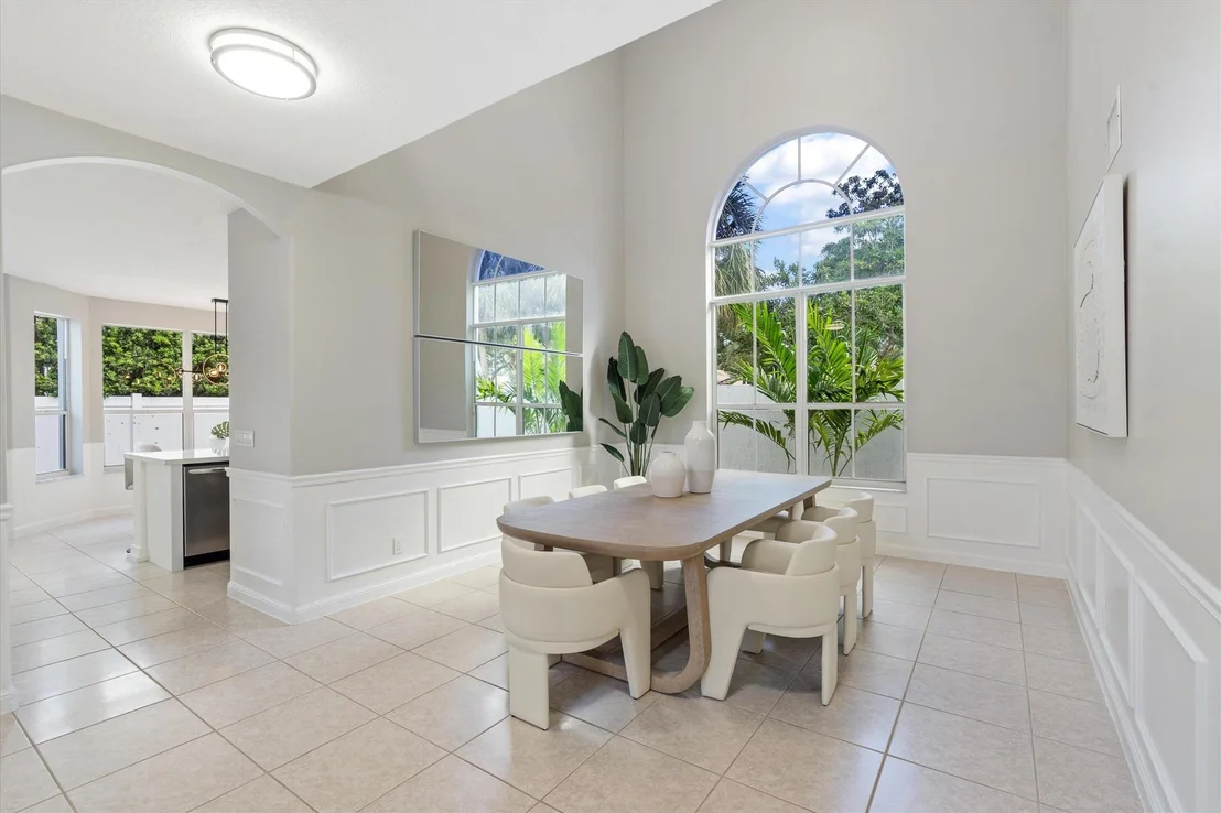 Photo of 4765 S Classical Boulevard