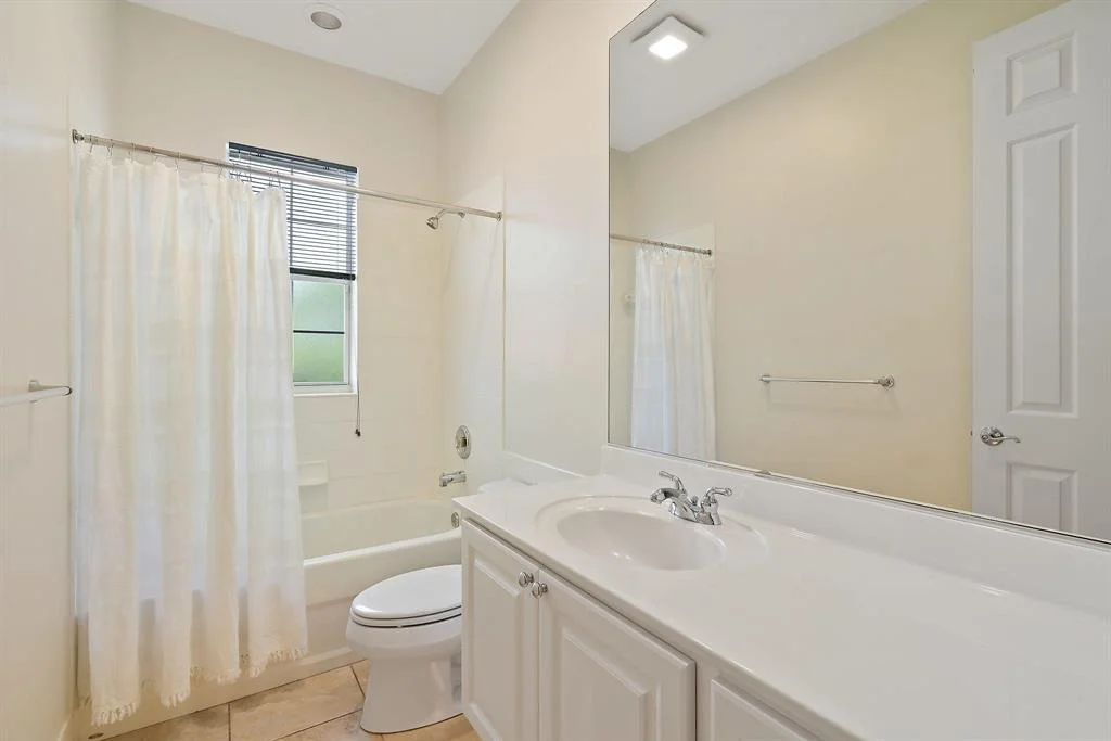 Photo of 1787 W Community Drive