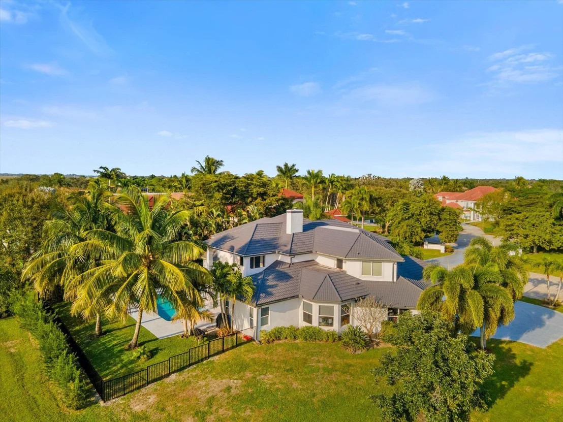 Photo of 2135 Windsock Way