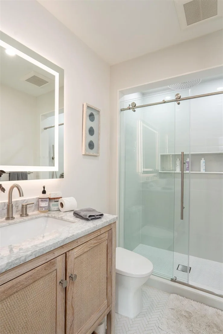 Photo of 633 Ocean Inlet Drive