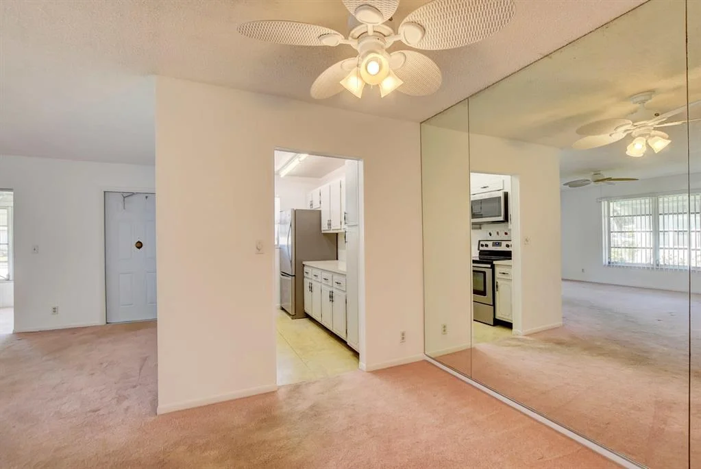 Photo of Unit D at 1160 Circle Drive