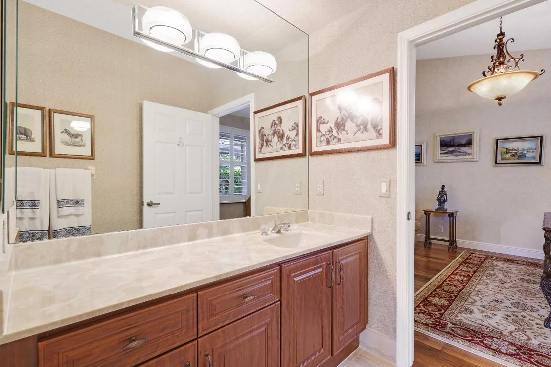 Photo of 7633 La Corniche Circle