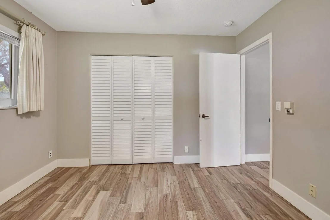 Photo of 625 Sunshine Drive