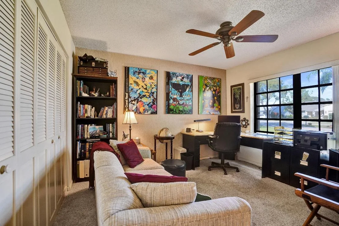 Photo of 6010 Petaluma Drive