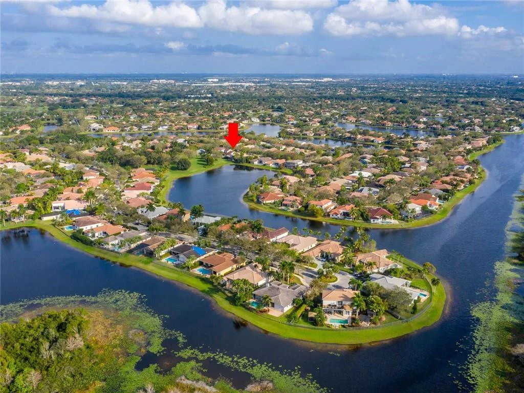 Photo of 2623 Oakbrook Drive