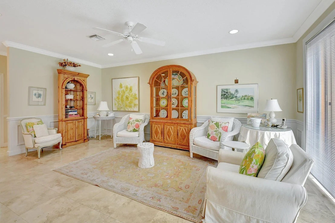 Photo of 4899 N Classical Boulevard