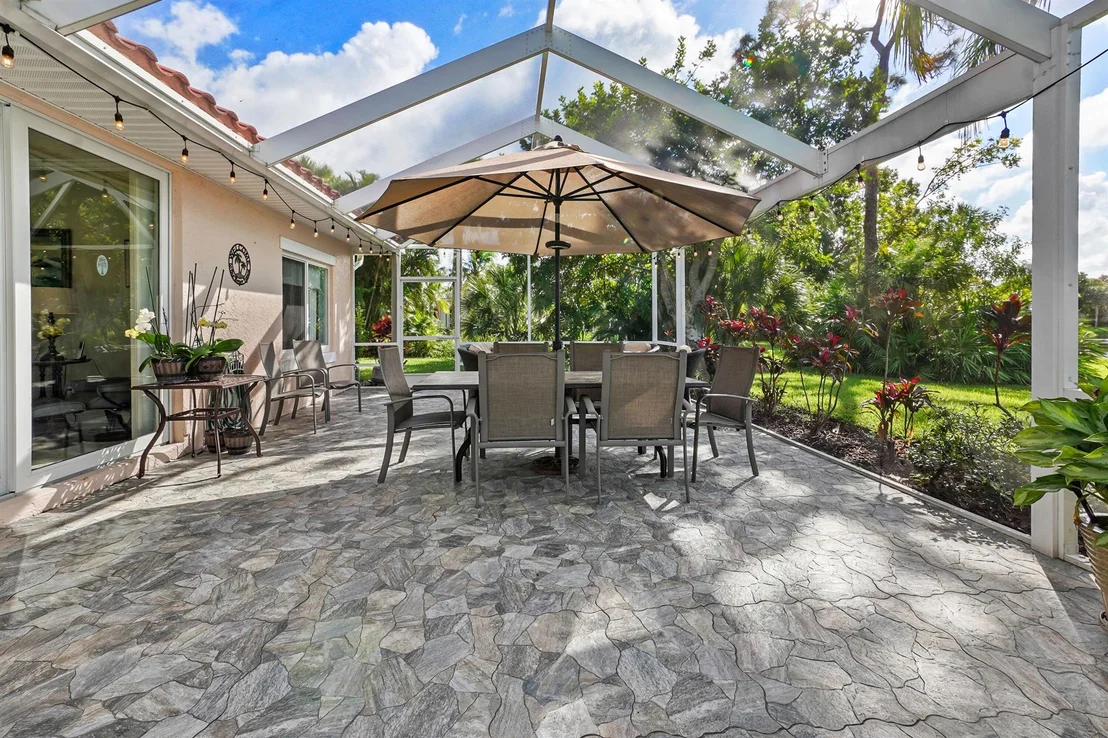 Photo of 8137 SE Double Tree Drive