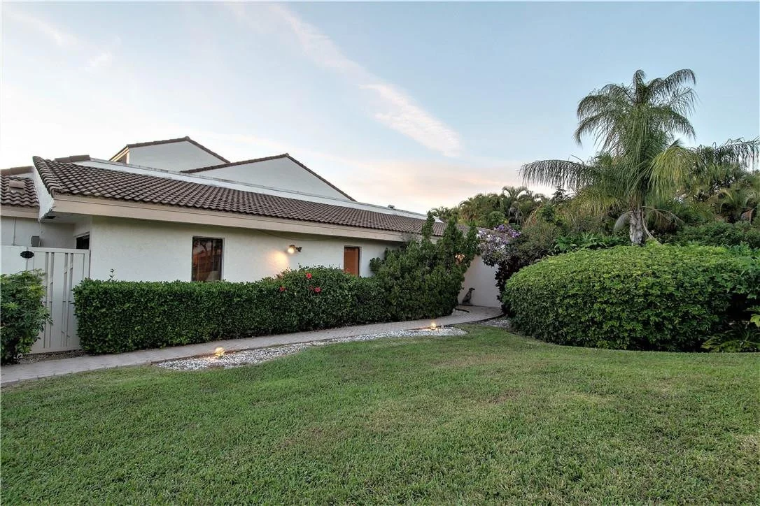 Photo of 19502 Bay View Road