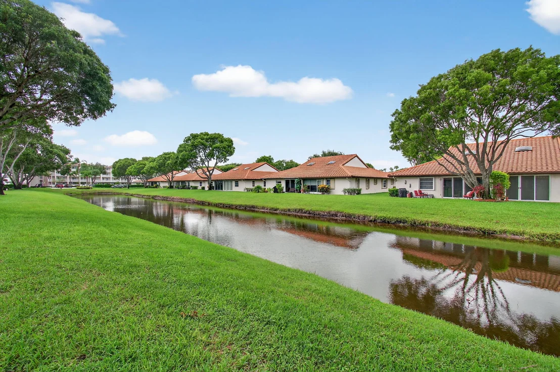 Photo of 6368 Mill Pointe Circle