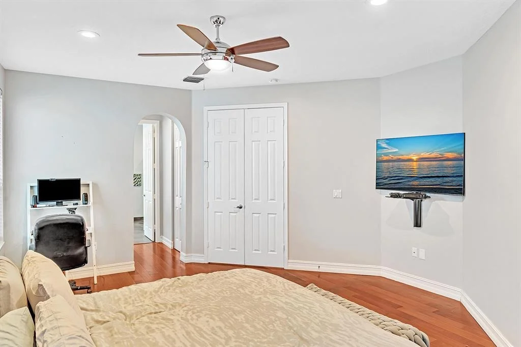 Photo of 6810 Portside Drive